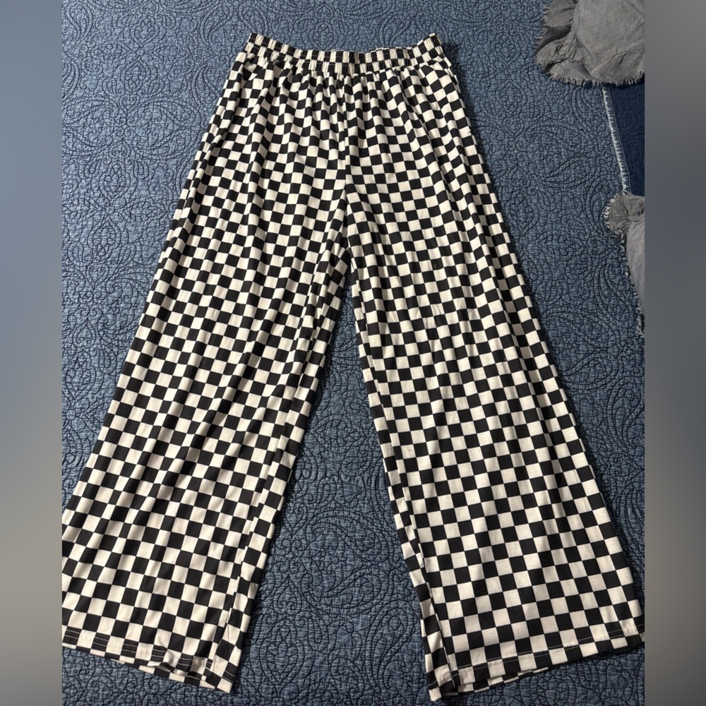 Black and White Checkered Pants
